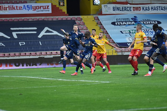 德弗里：一直想跟费耶诺德踢比赛，这对于我来说就跟回家一样.